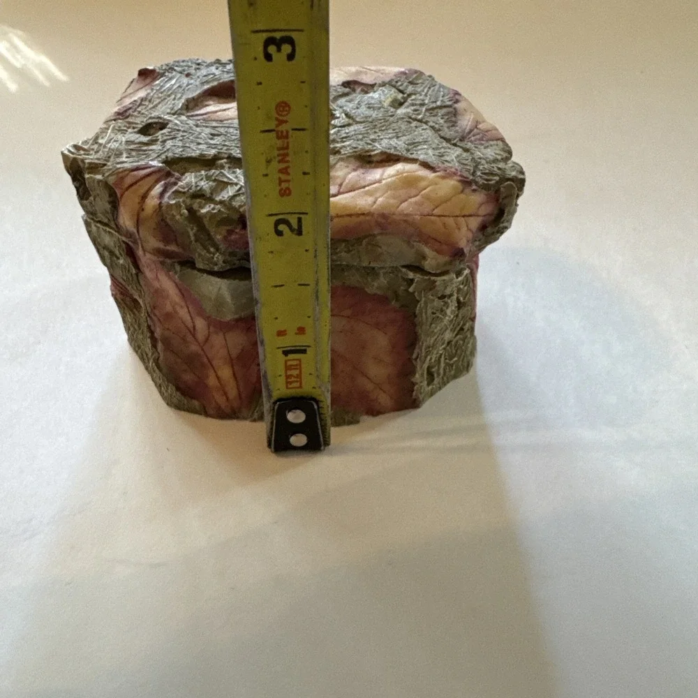 Trinket Box-Leaf Impression Texture,‎ Two-Tone Hexagon Form.